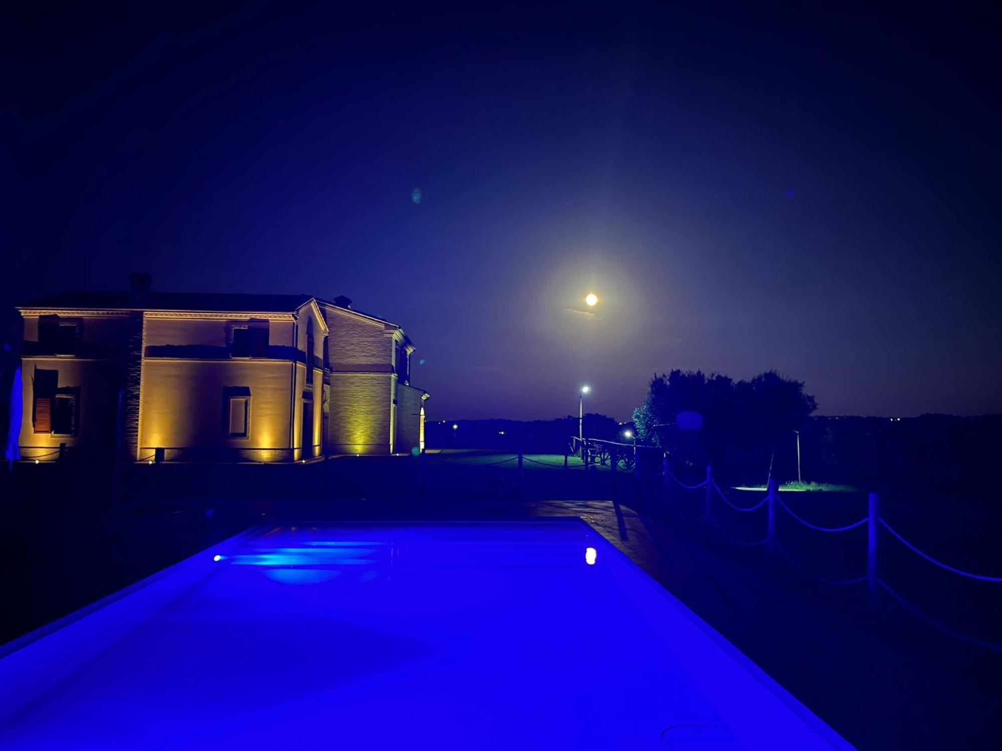 Agriturismo Nido Delle Rondini Macerata Exterior photo